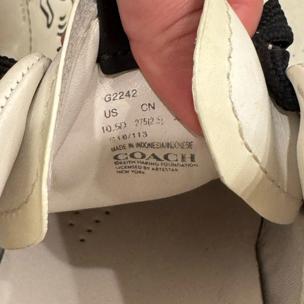 Coach Keith Haring White Leather Sneakers with Black Accents - Picture 9 of 9